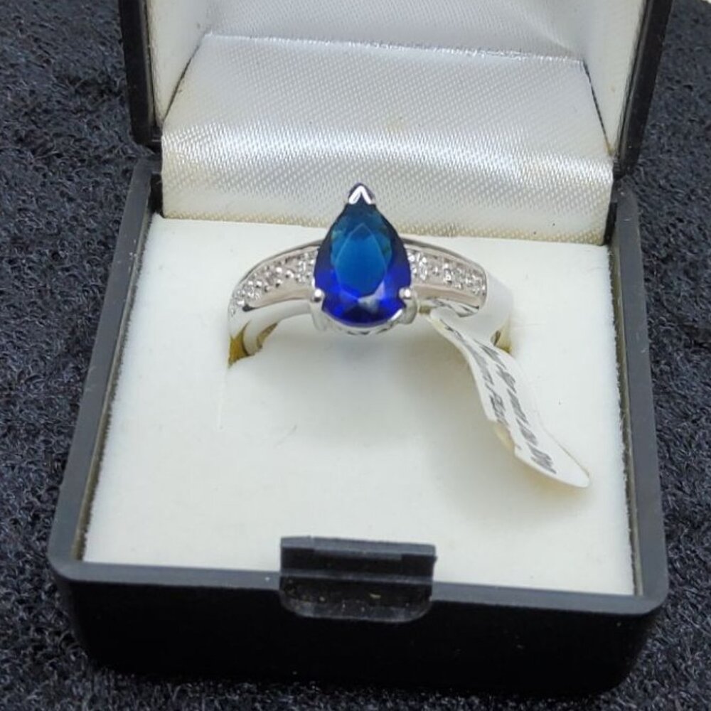 vintage silver tone faux sapphire rhodium plated faux diamond ring size 7
